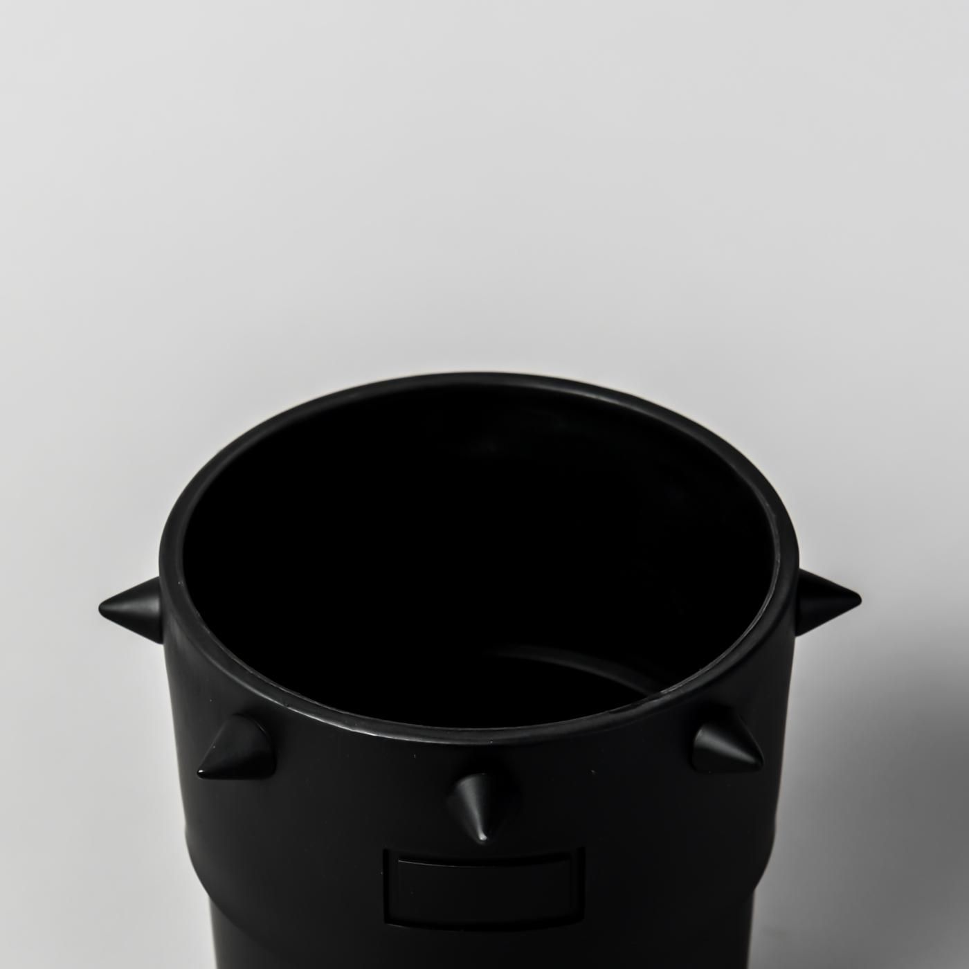 BOTANIZE PLA POT SPIKE   “Black”  φ12cm