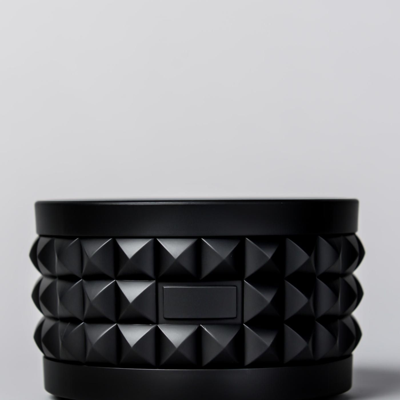 BOTANIZE PLA POT LOW STUDS  “Black” φ10cm