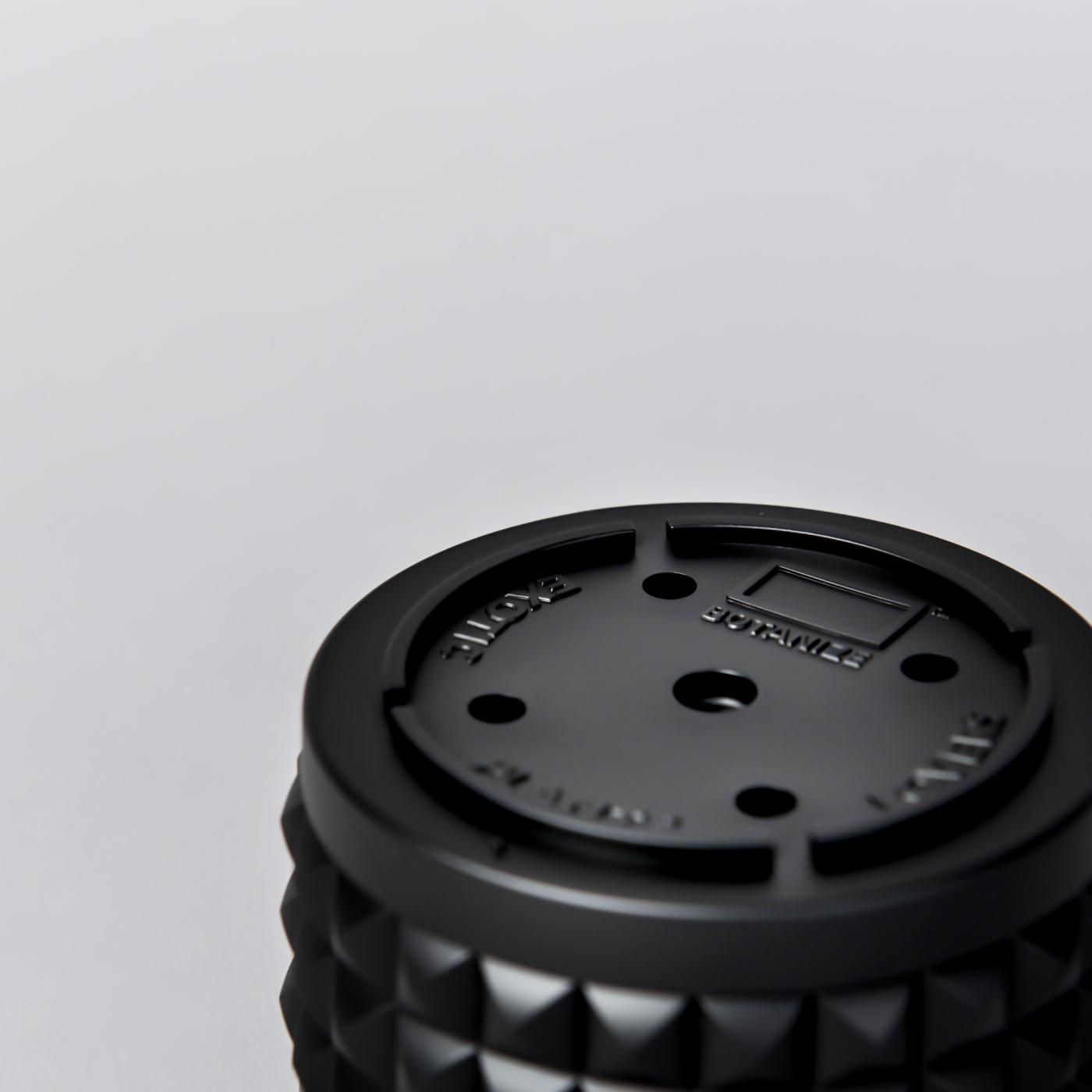 BOTANIZE PLA POT LOW STUDS  “Black” φ10cm