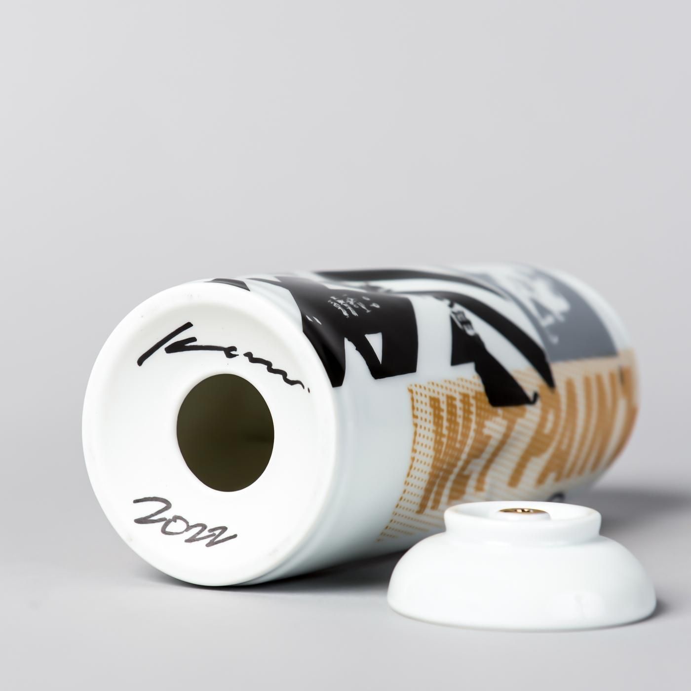 RYUJI KAMIYAMA  「SPRAY ART EDITION 」6