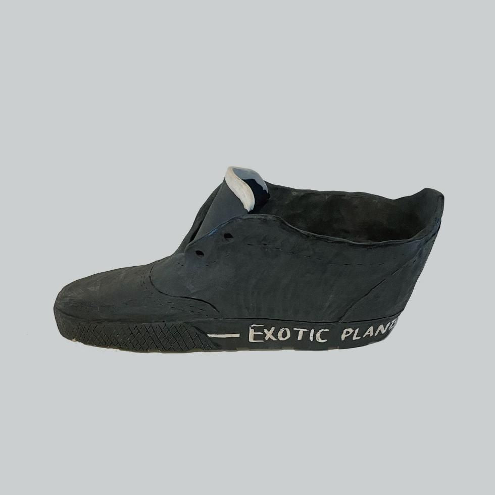 BOTANIZE x SCOTT CHAN a.k.a SCOLATAO “SHOE” (LEFT)